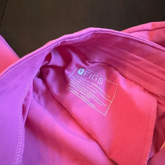 Figs Women's Pink Figs Set - Picture 3 of 9